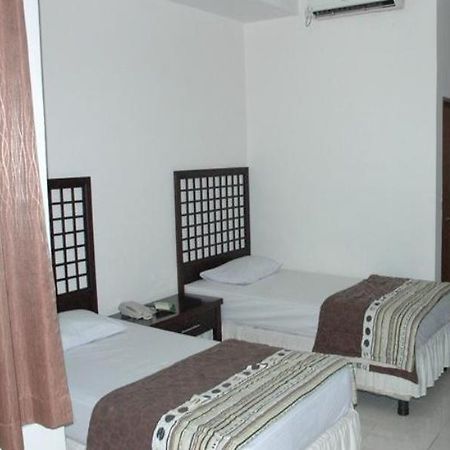 Hotel Bontocinde Makassar Luaran gambar